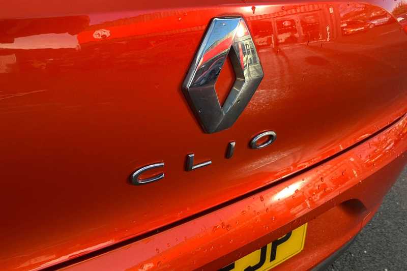 Used Renault Clio 2020 for sale - 77309641: Photo 30