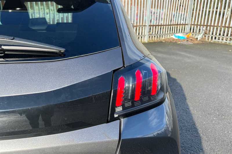 Used Peugeot 208 2023 for sale - 77844492: Photo 32