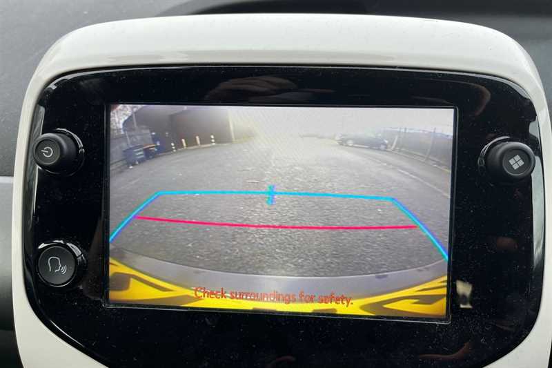 Used Toyota AYGO 2021 for sale - 76717718: Photo 19