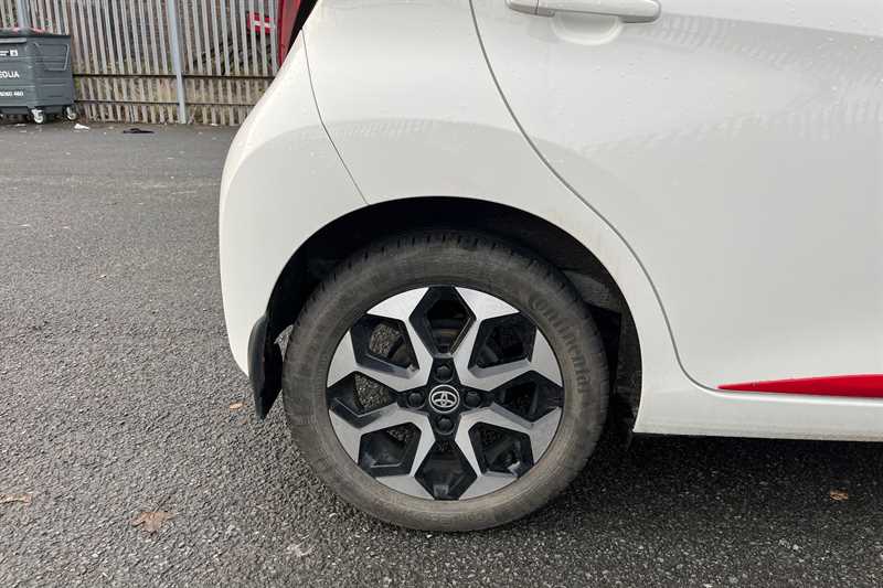 Used Toyota AYGO 2021 for sale - 76717718: Photo 9