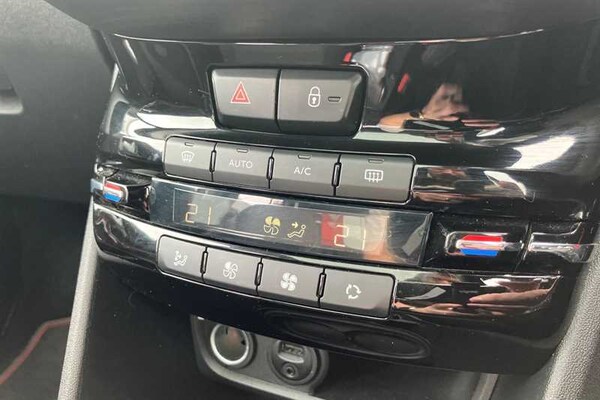 Used Peugeot 2008 2018 for sale - 76298590: Photo 15