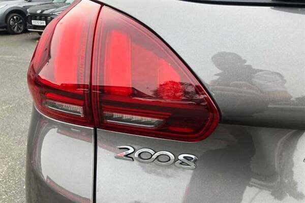 Used Peugeot 2008 2018 for sale - 76298590: Photo 31