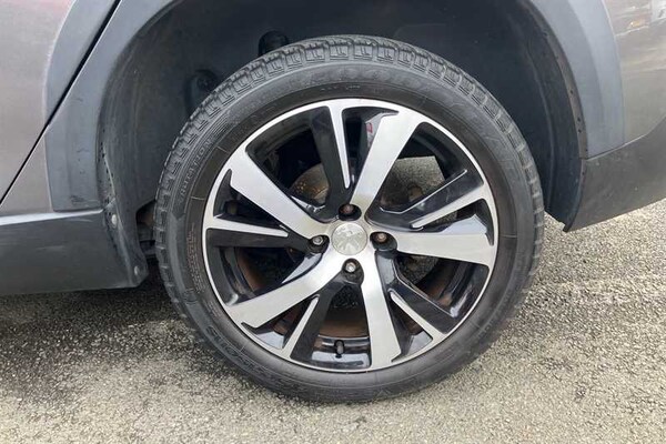 Used Peugeot 2008 2018 for sale - 76298590: Photo 9