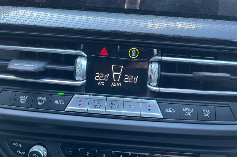 Used BMW 2 Series 2022 for sale - 76733625: Photo 15