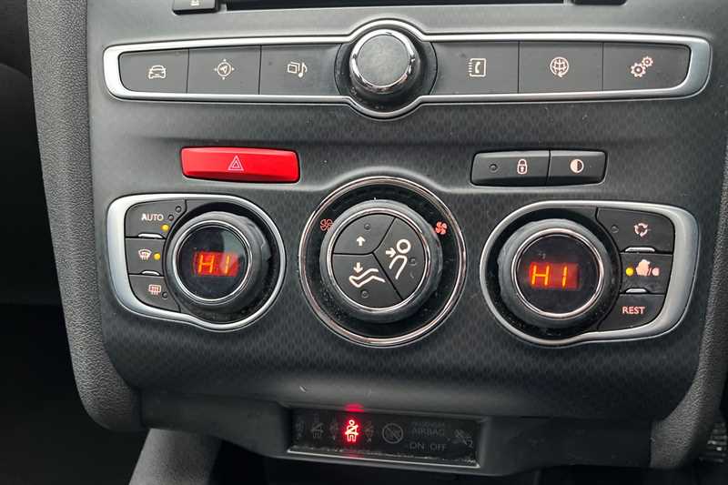 Used DS Automobiles DS 4 2016 for sale - 76978085: Photo 15