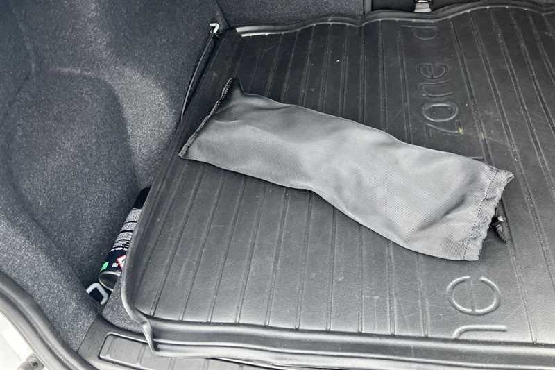 Used Volvo XC40 2021 for sale - 78143157: Photo 37