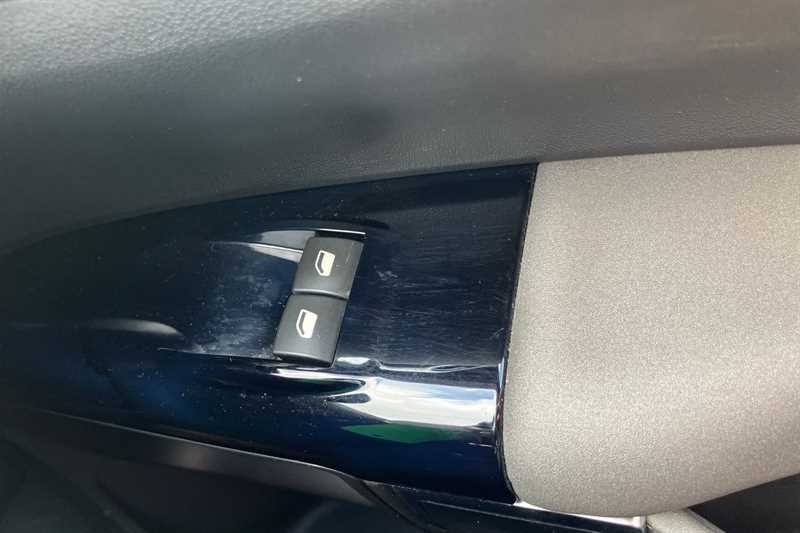 Used Citroen C4 Cactus 2019 for sale - 76530837: Photo 16