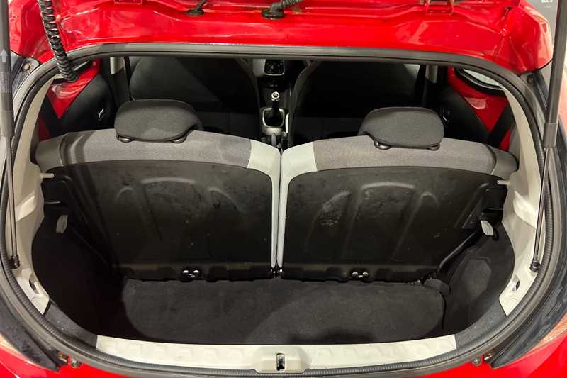 Used Toyota AYGO 2017 for sale - 77561850: Photo 24