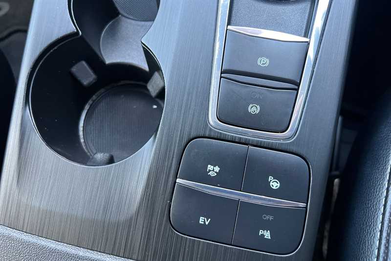 Used Ford Kuga 2020 for sale - 77486586: Photo 40