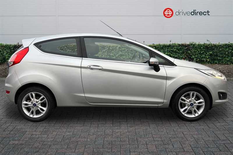 Used Ford Fiesta 2017 for sale - 76286518: Photo 2