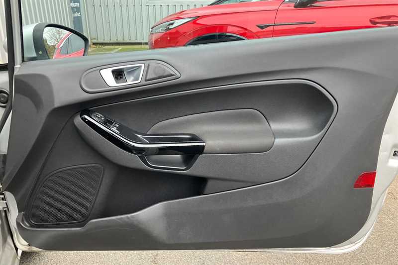 Used Ford Fiesta 2017 for sale - 76286518: Photo 27