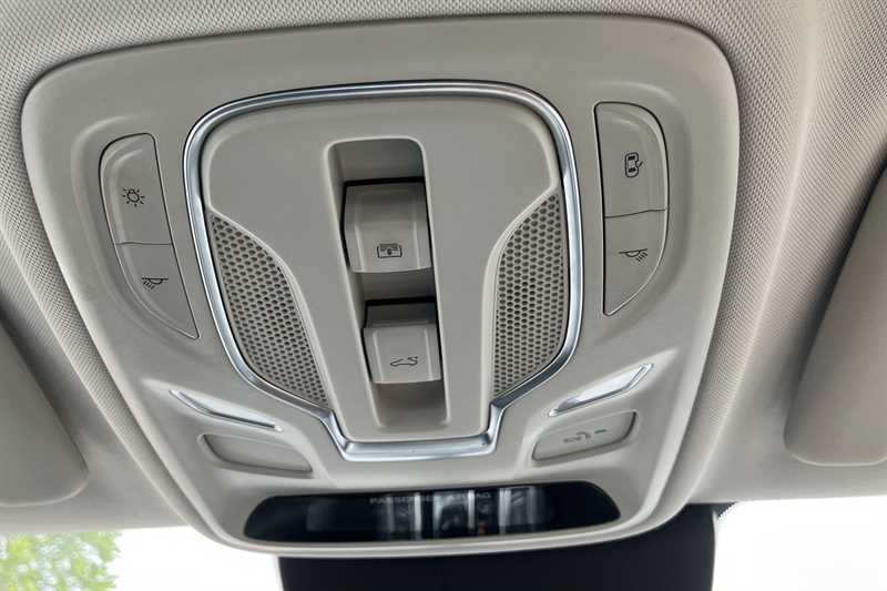 Vehicle 39