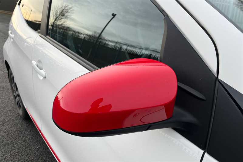 Used Toyota AYGO for sale - 76828459: Photo 34