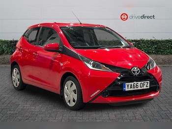 2017 - 1.0 VVT-i X-Play 5dr