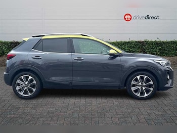 Used Kia Stonic 2018 for sale - 79544823: Photo