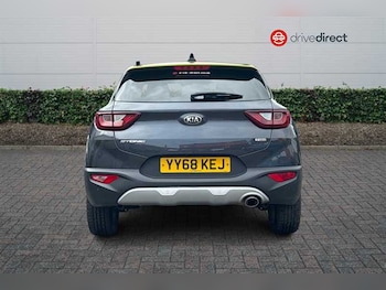 Used Kia Stonic 2018 for sale - 79544823: Photo