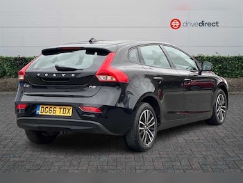 Used Volvo V40 2016 for sale - 78295902: Photo