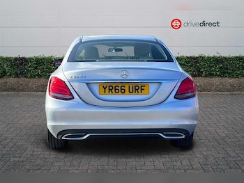 Used Mercedes-Benz C Class 2016 for sale - 77886995: Photo