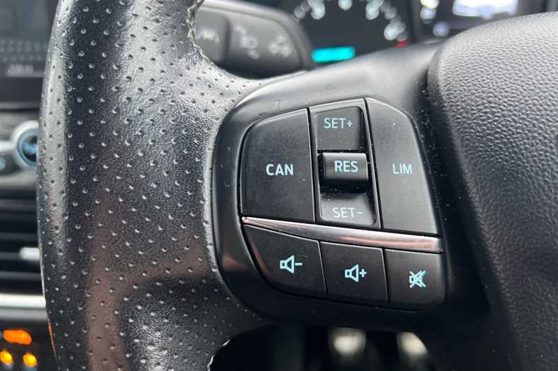 Used Ford Fiesta 2018 for sale - 77256725: Photo 21