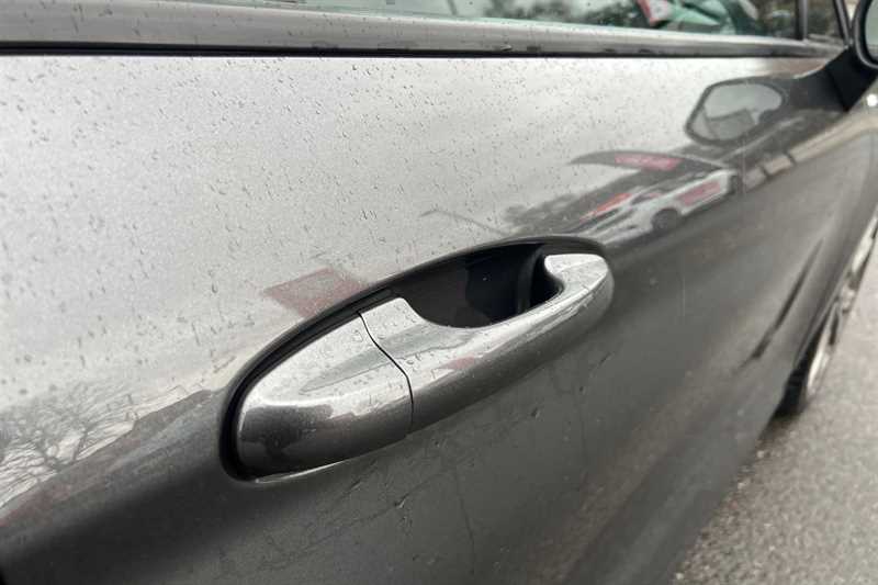 Used Ford Fiesta 2018 for sale - 77256725: Photo 33