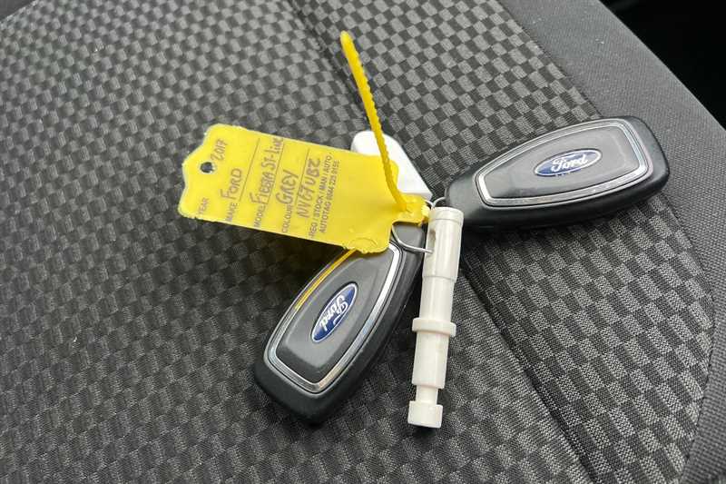 Used Ford Fiesta 2018 for sale - 77256725: Photo 36