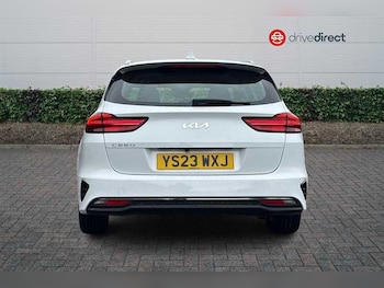Used Kia Ceed 2023 for sale - 78831444: Photo