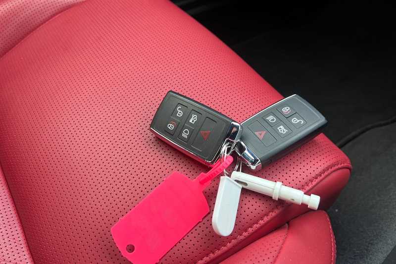 Used Jaguar XE 2024 for sale - 76805943: Photo 36