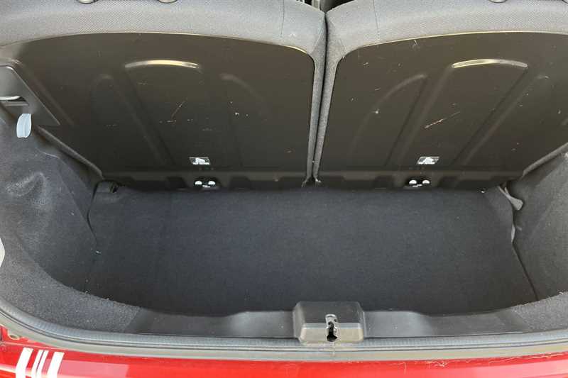 Used Peugeot 108 2019 for sale - 76524404: Photo 25