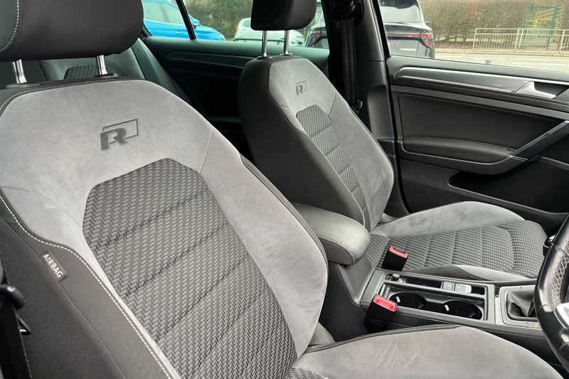 Used Volkswagen Golf 2020 for sale - 77403171: Photo 23