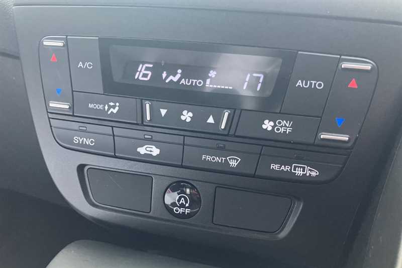 Used Honda Civic 2017 for sale - 78120468: Photo 15