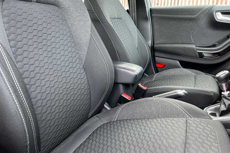 Used Ford Puma 2020 for sale - 78138309: Photo 23