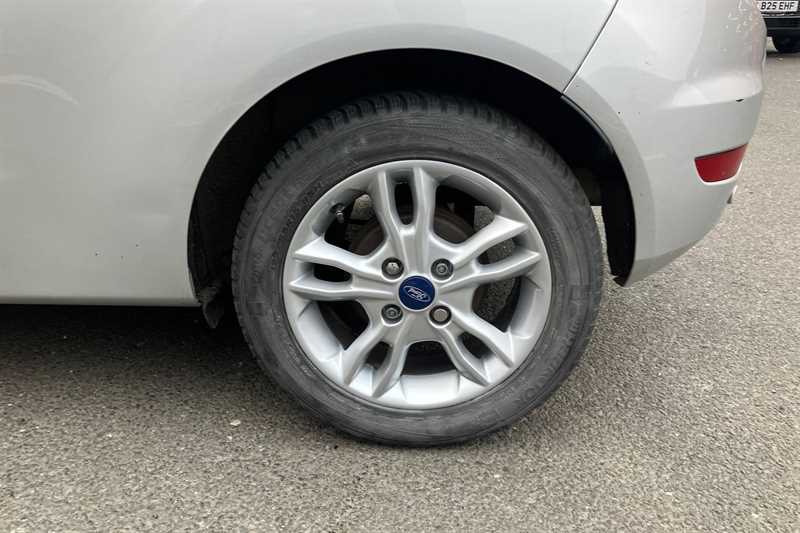 Used Ford Fiesta 2017 for sale - 76447703: Photo 11