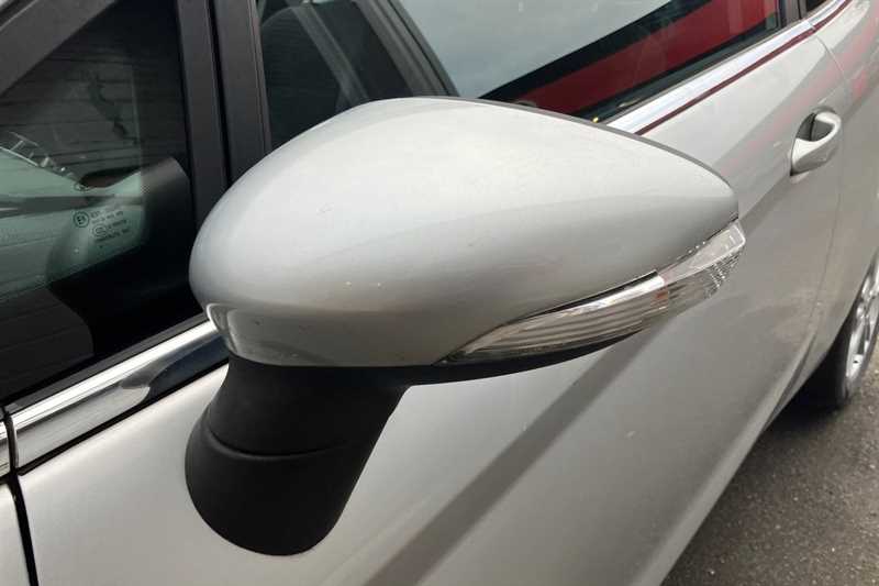 Used Ford Fiesta 2017 for sale - 76447703: Photo 35