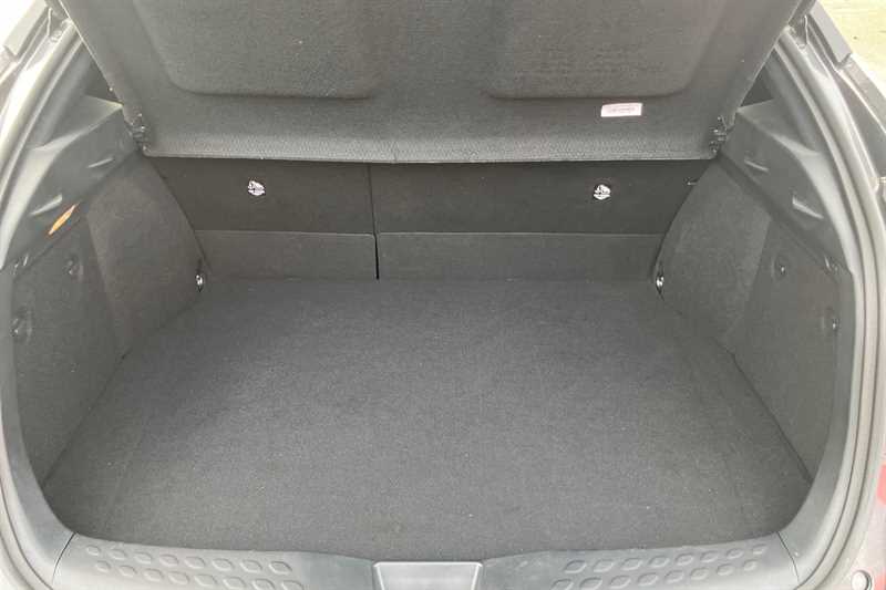 Used Toyota C-HR 2023 for sale - 76329419: Photo 25