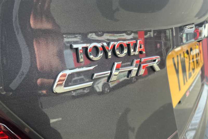 Used Toyota C-HR 2023 for sale - 76329419: Photo 30
