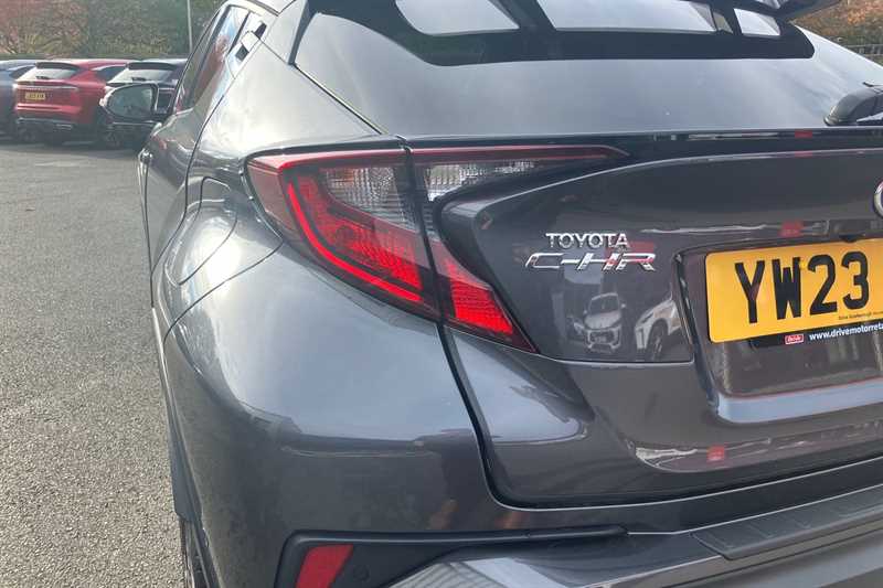 Used Toyota C-HR 2023 for sale - 76329419: Photo 31