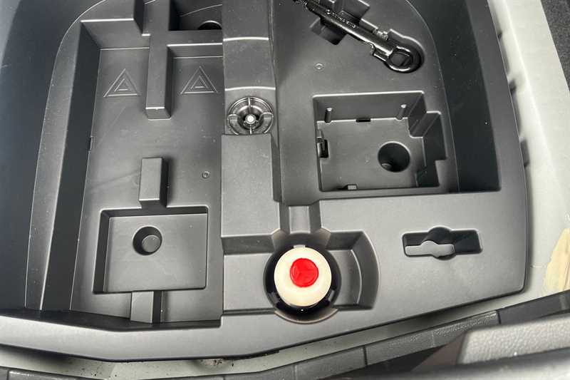 Used Nissan Juke 2020 for sale - 77929810: Photo 37