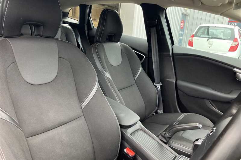 Used Volvo V40 2016 for sale - 78142648: Photo 23