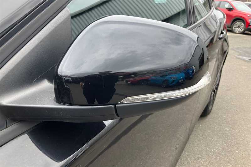 Used Volvo V40 2016 for sale - 78142648: Photo 35