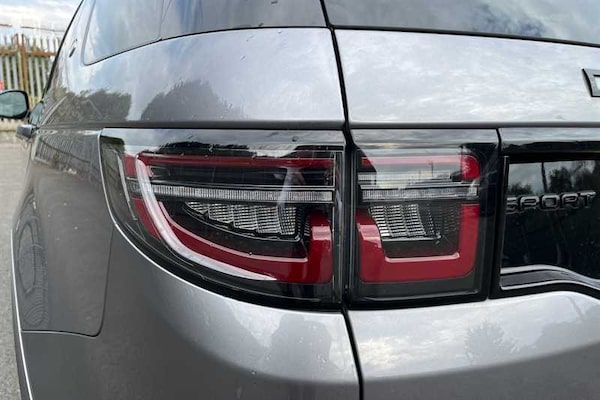 Used Land Rover Discovery Sport 2021 for sale - 76319090: Photo 31