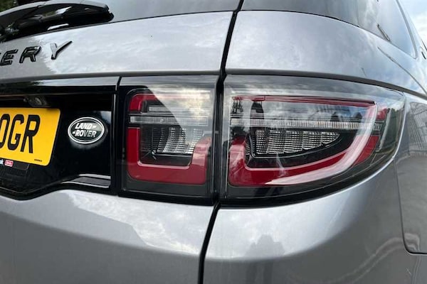 Used Land Rover Discovery Sport 2021 for sale - 76319090: Photo 32