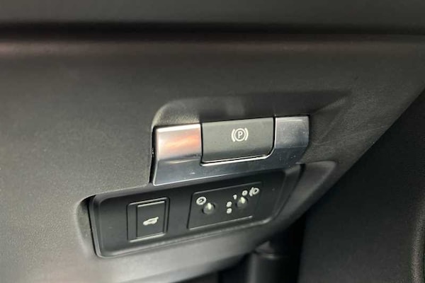 Used Land Rover Discovery Sport 2021 for sale - 76319090: Photo 38