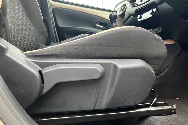 Used Toyota Aygo X 2023 for sale - 77915119: Photo 26