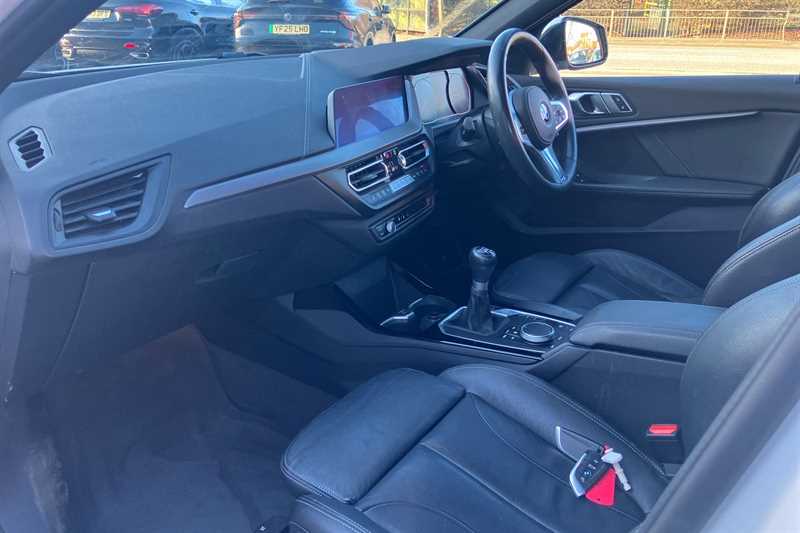 Used BMW 1 Series 2019 for sale - 77085040: Photo 40