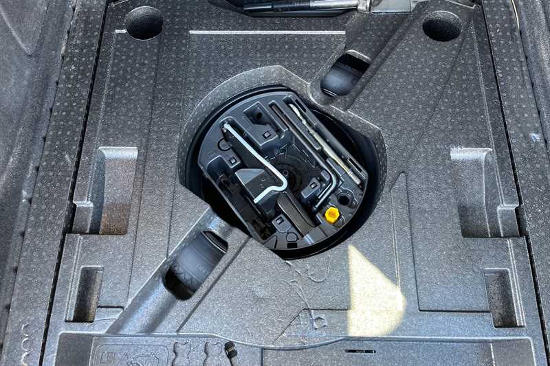 Used Peugeot 308 2018 for sale - 76955861: Photo 37