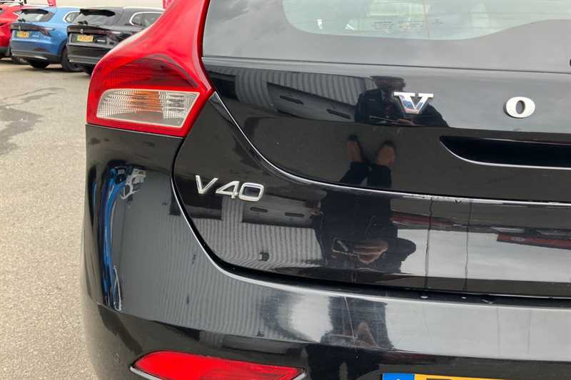 Used Volvo V40 2016 for sale - 78188283: Photo 31