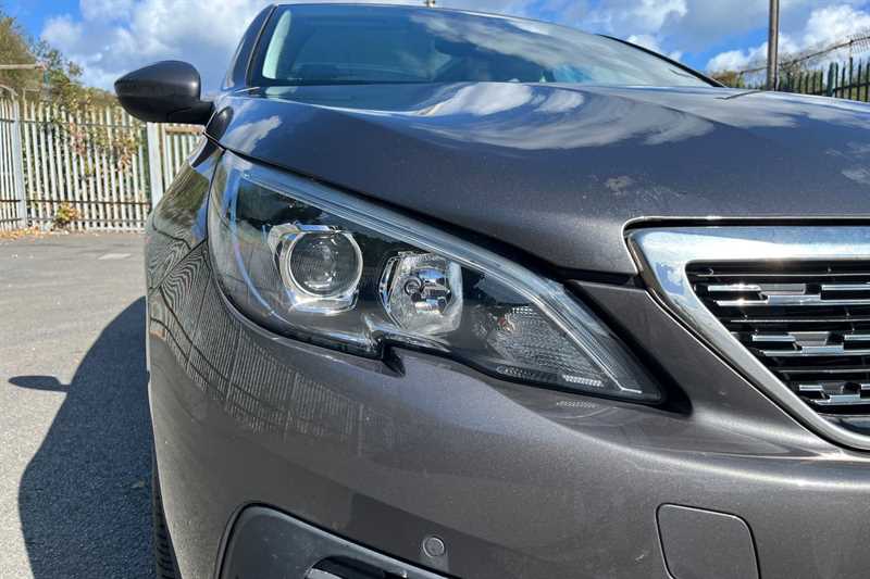 Used Peugeot 308 2018 for sale - 76938762: Photo 28