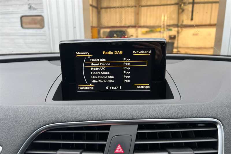 Used Audi Q3 2017 for sale - 77068089: Photo 17