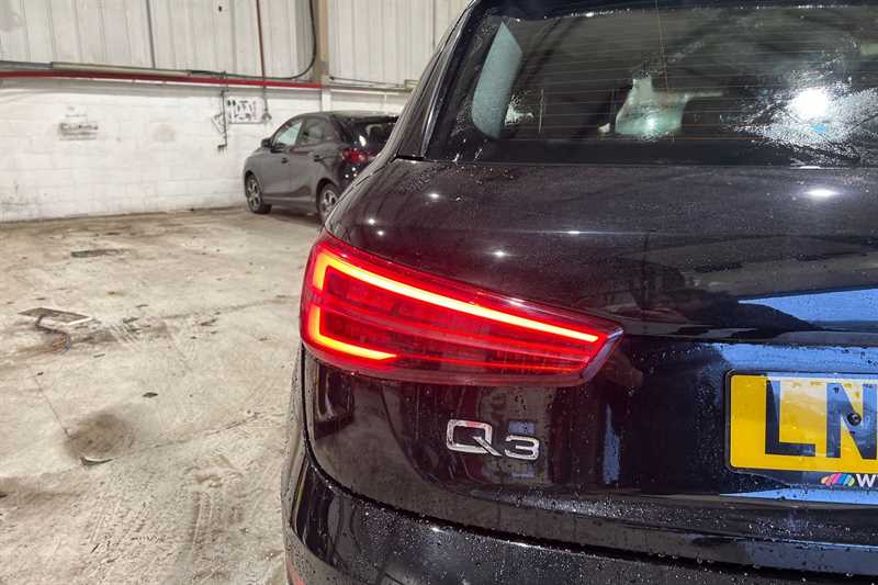 Used Audi Q3 2017 for sale - 77068089: Photo 31