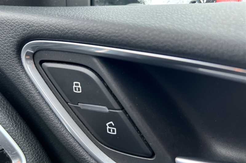 Used Audi Q3 2017 for sale - 77068089: Photo 39